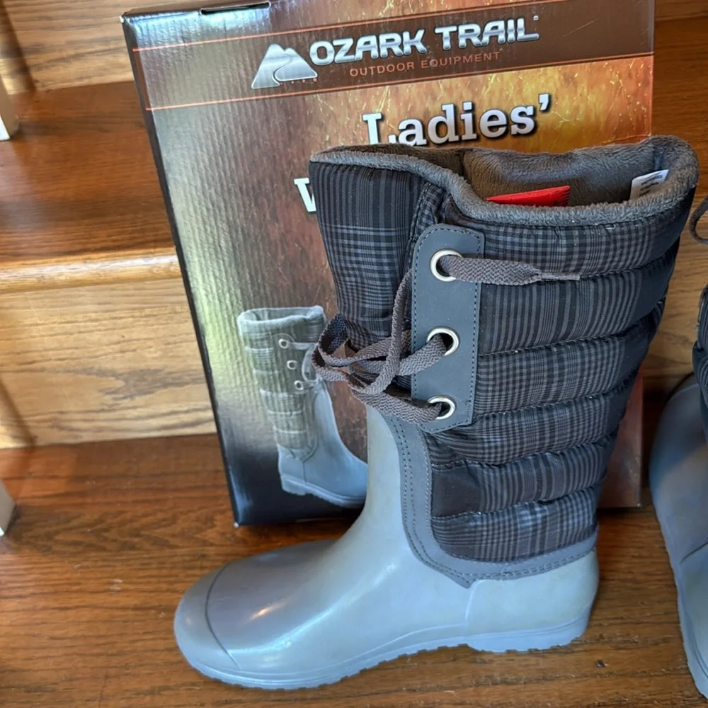Ozark Trail Ladies’ Winter Boots size 9 NIB faux fur lined, waterproof, 12” tall